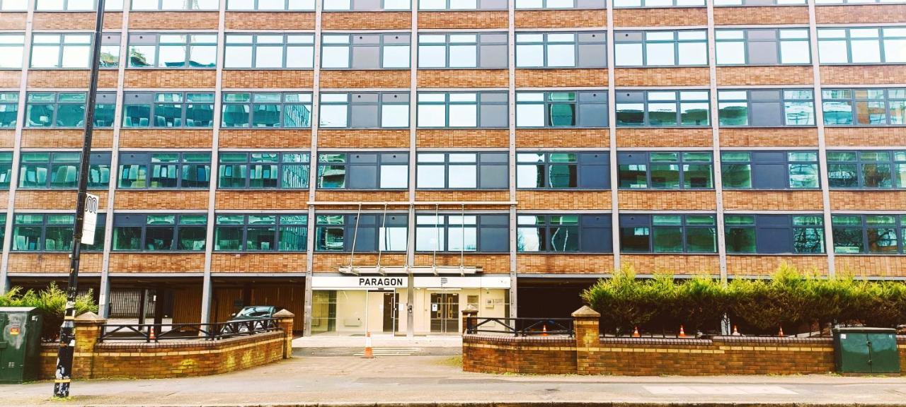 Stunning One Bedroom Apartment In Old Trafford مانشستر المظهر الخارجي الصورة